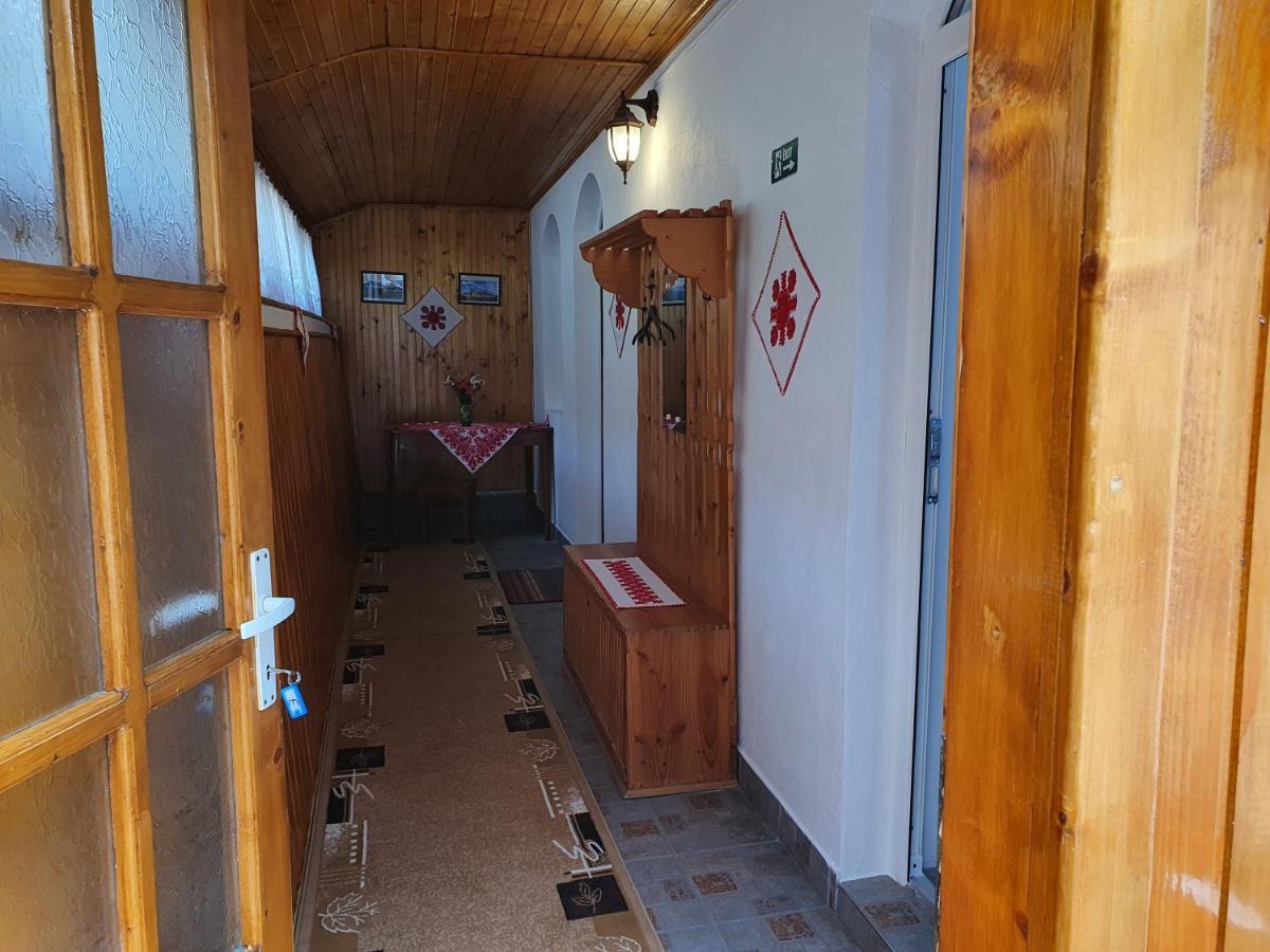 Bed and Breakfast Rozsa Panzio Rimetea Zewnętrze zdjęcie
