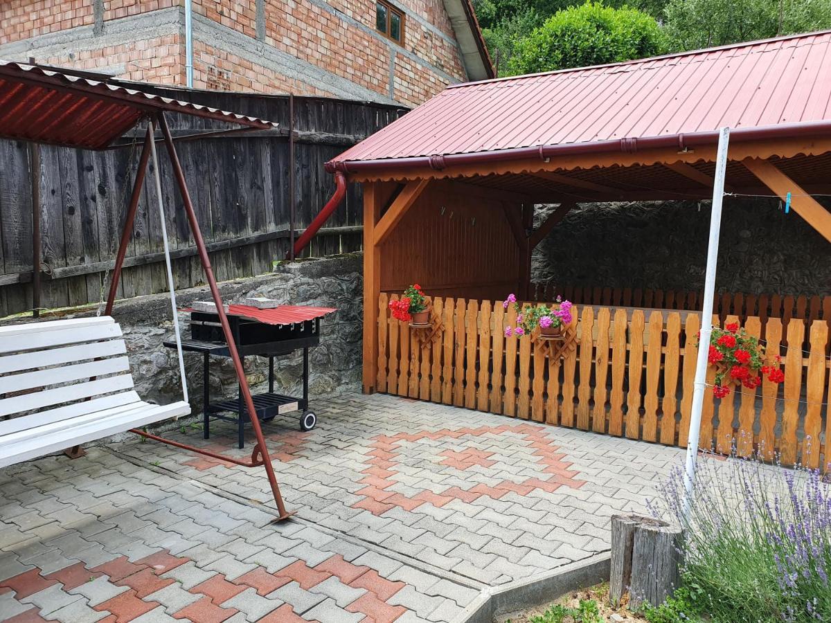 Bed and Breakfast Rozsa Panzio Rimetea Zewnętrze zdjęcie
