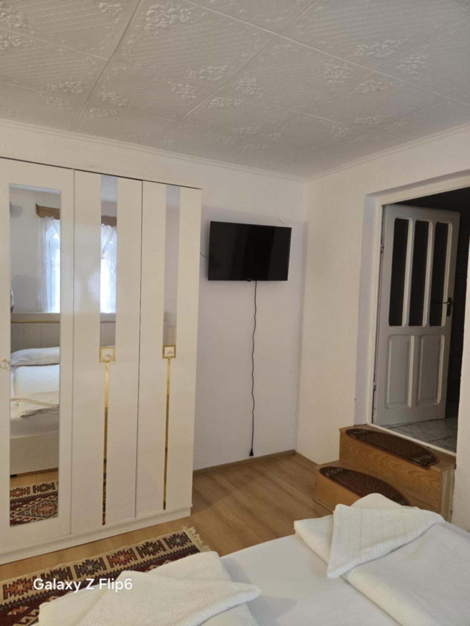 Bed and Breakfast Rozsa Panzio Rimetea Zewnętrze zdjęcie